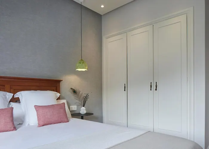 Mirakruz H By Feelfree San Sebastian