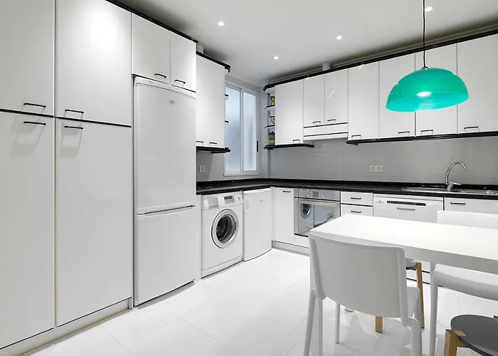 Mirakruz H By Feelfree * San Sebastián